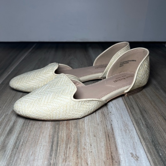 Isaac Mizrahi New York Tan / Cream Woven Pointed Toe Flats Women’s Size 6 - Picture 1 of 11